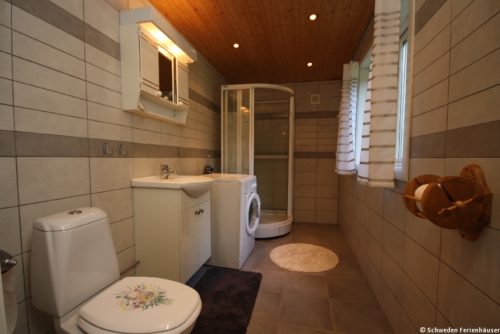 Badezimmer – Ferienhaus Sjöstugan Åsunden