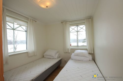 Schlafzimmer 2 – Ferienhaus Hurven 1