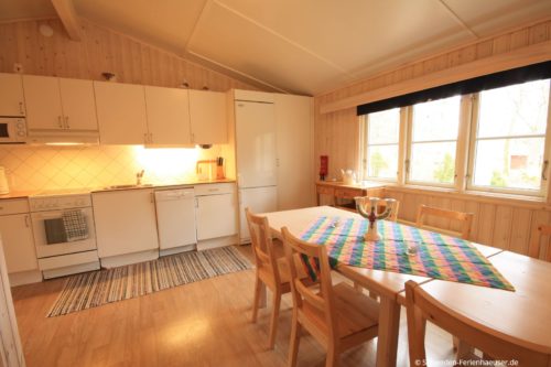 Wohn- /Essbereich mit offener Küche – Ferienhaus Räv