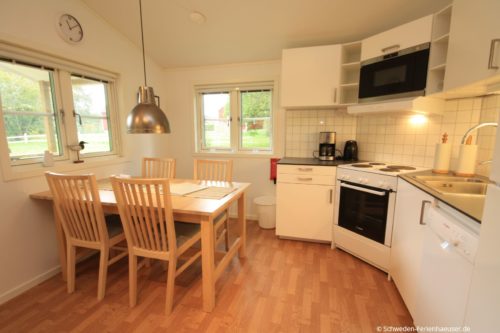Wohn- /Esszimmer mit offener Küche – Ferienhaus Kron